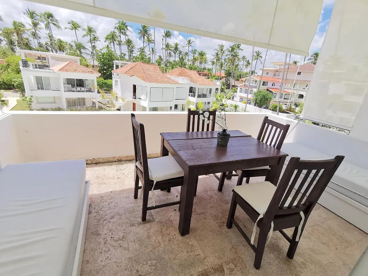 CASA CONFORTABLE 6 huéspedes EN LA PLAYA BAVARO WIFI BBQ Swimming Pool PARKING Apartamento Punta Cana