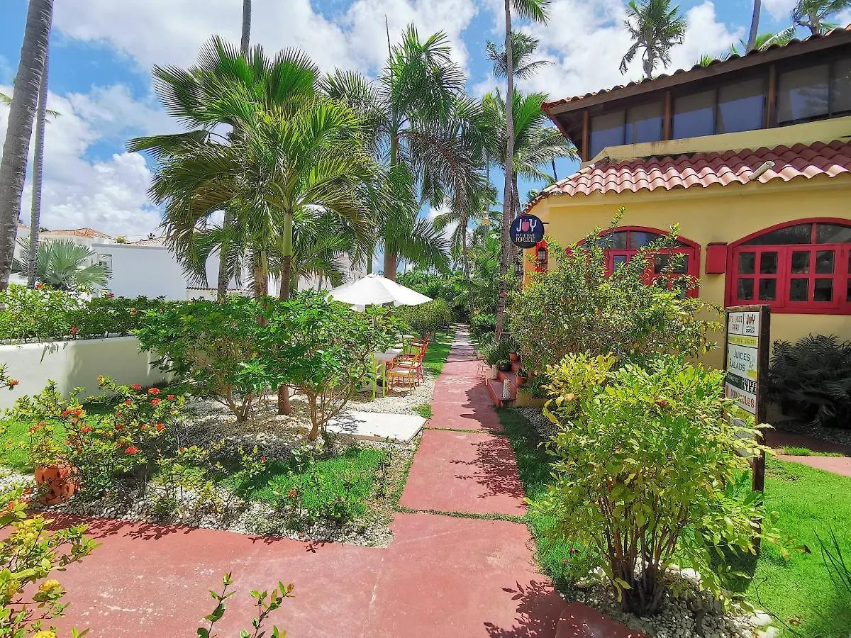 CASA CONFORTABLE 6 huéspedes EN LA PLAYA BAVARO WIFI BBQ Swimming Pool PARKING Apartamento Punta Cana